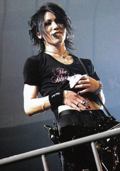 Aoi-san a jeho sexy bruško ^^ Aoi-san a jeho sexy bruško ^^