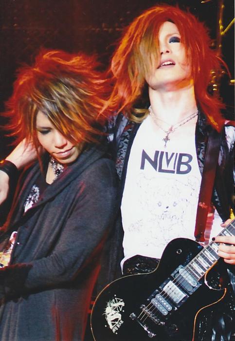 *~Aoi and Uruha~*